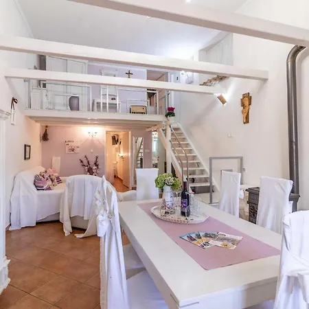 Apartament Vintage *